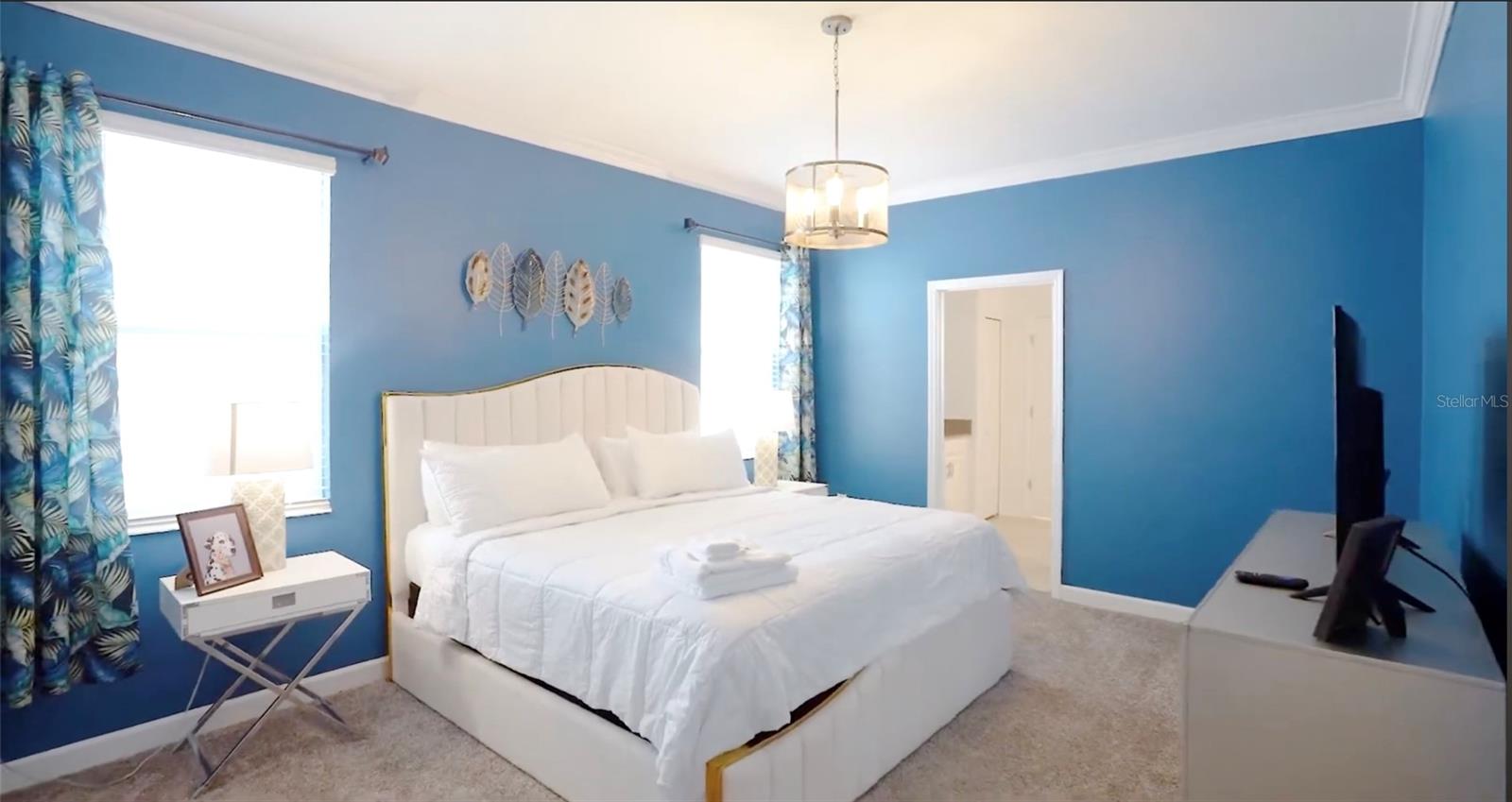 STOREY LAKE III - Residential