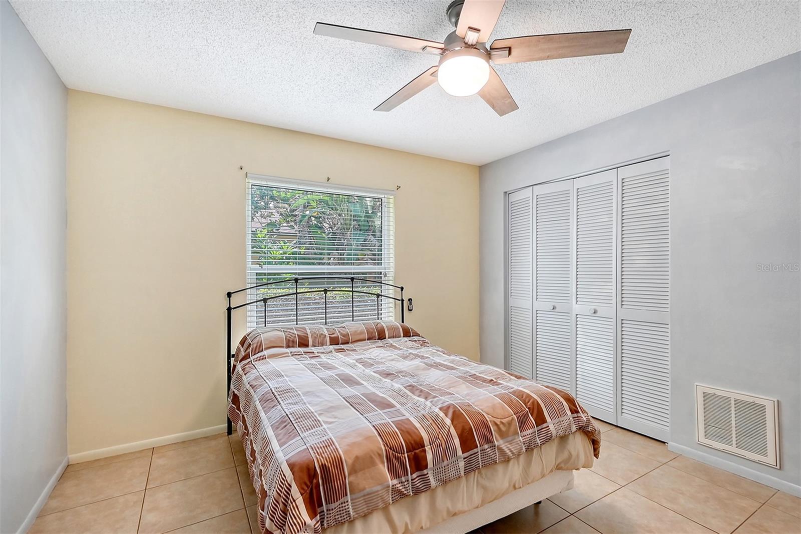 GULF GATE EAST - Residential