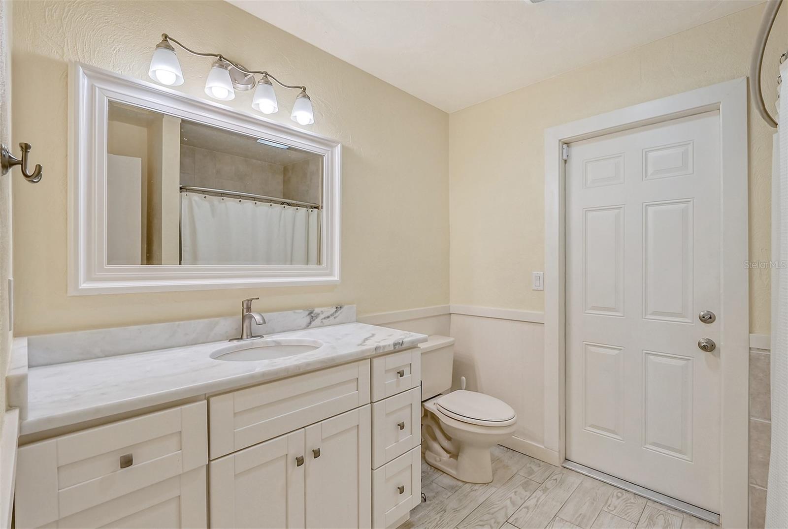 GULF GATE EAST - Residential