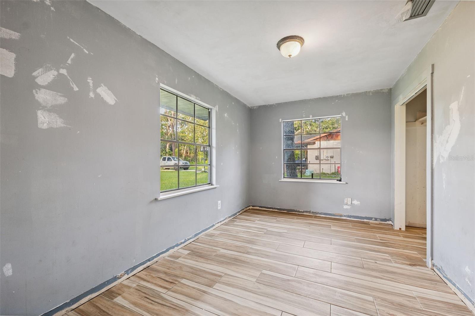 RIDGE MANOR FARMS - Residential
