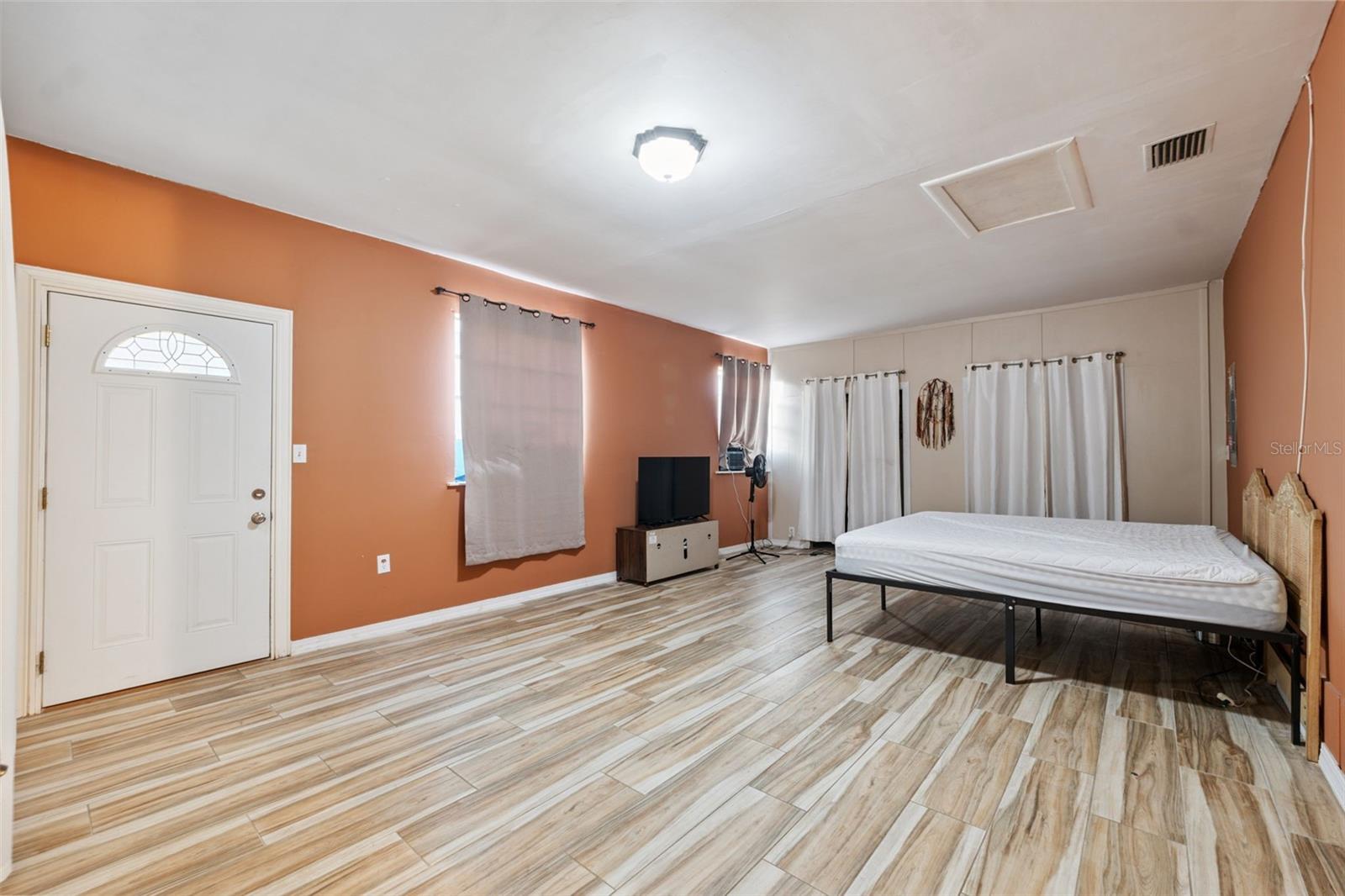 RIDGE MANOR FARMS - Residential
