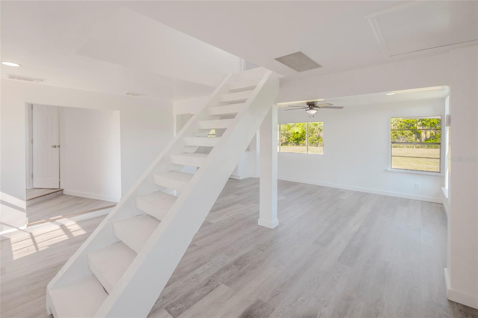 RIVER ACRES - Residential
