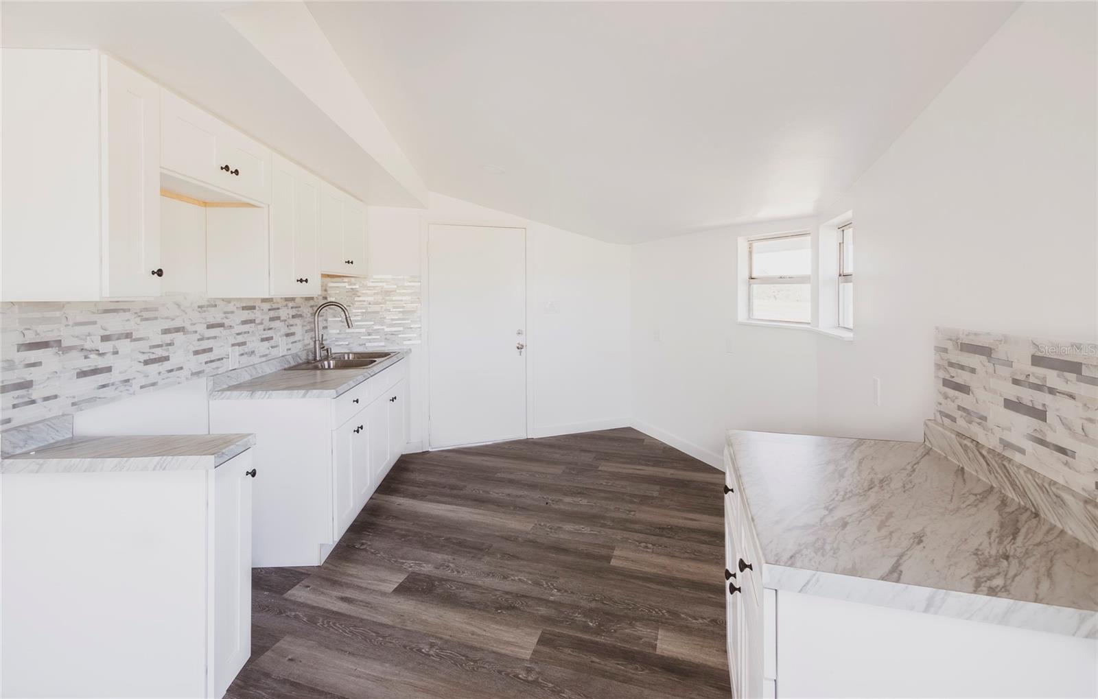RIVER ACRES - Residential