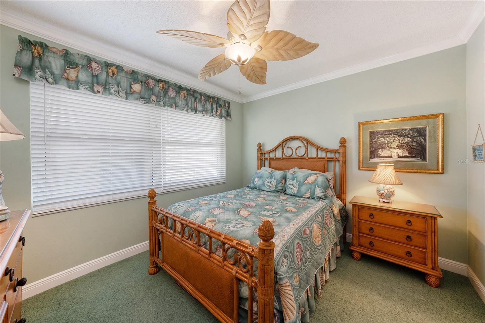 BEACHWALKER AT HARBOURSIDE CONDO - Residential