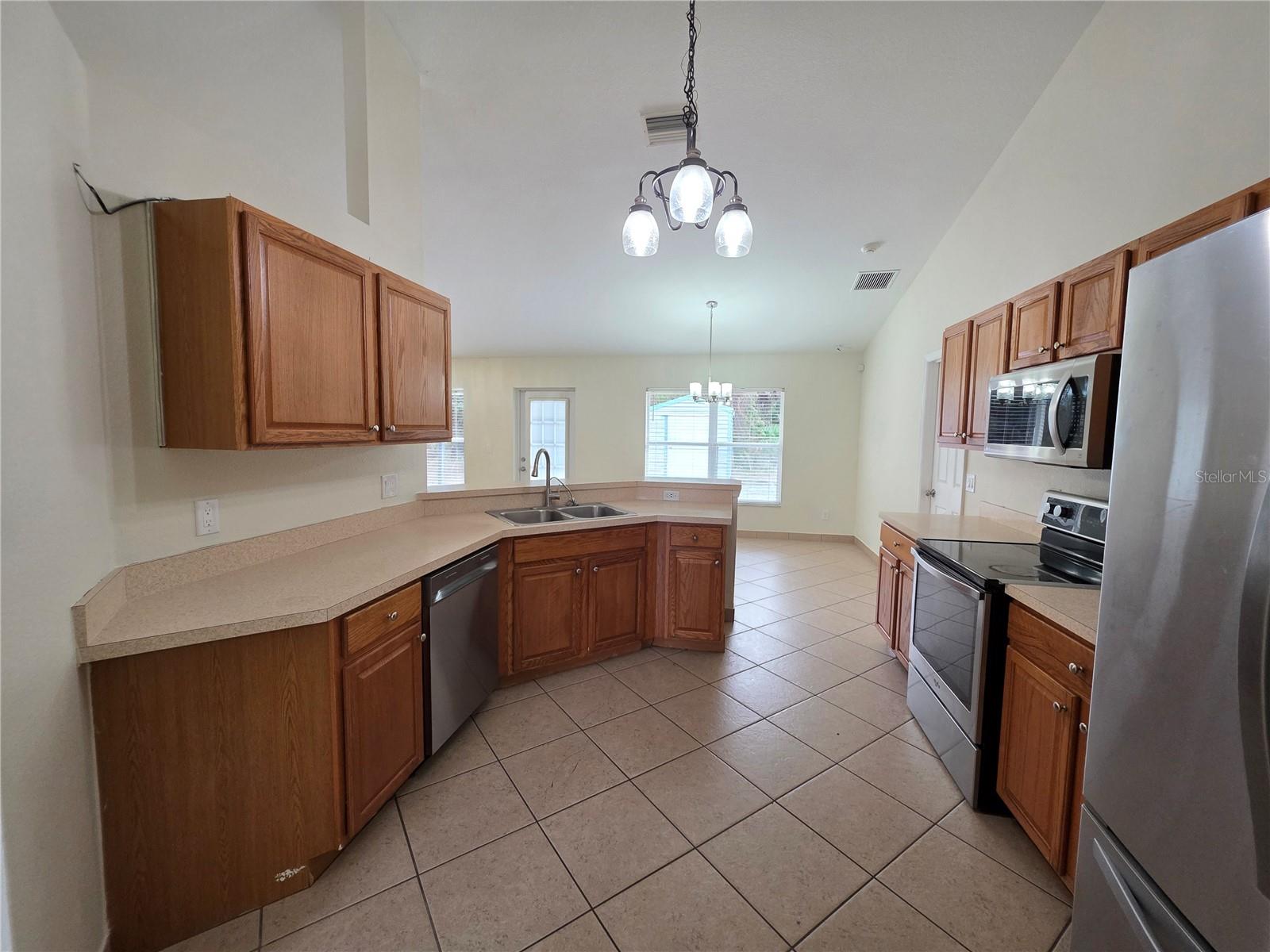 PORT CHARLOTTE SUB 19 - Residential Lease