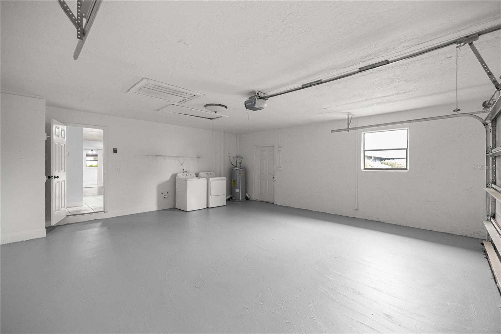 WOODS & MEADOWS ESTATE - Residential