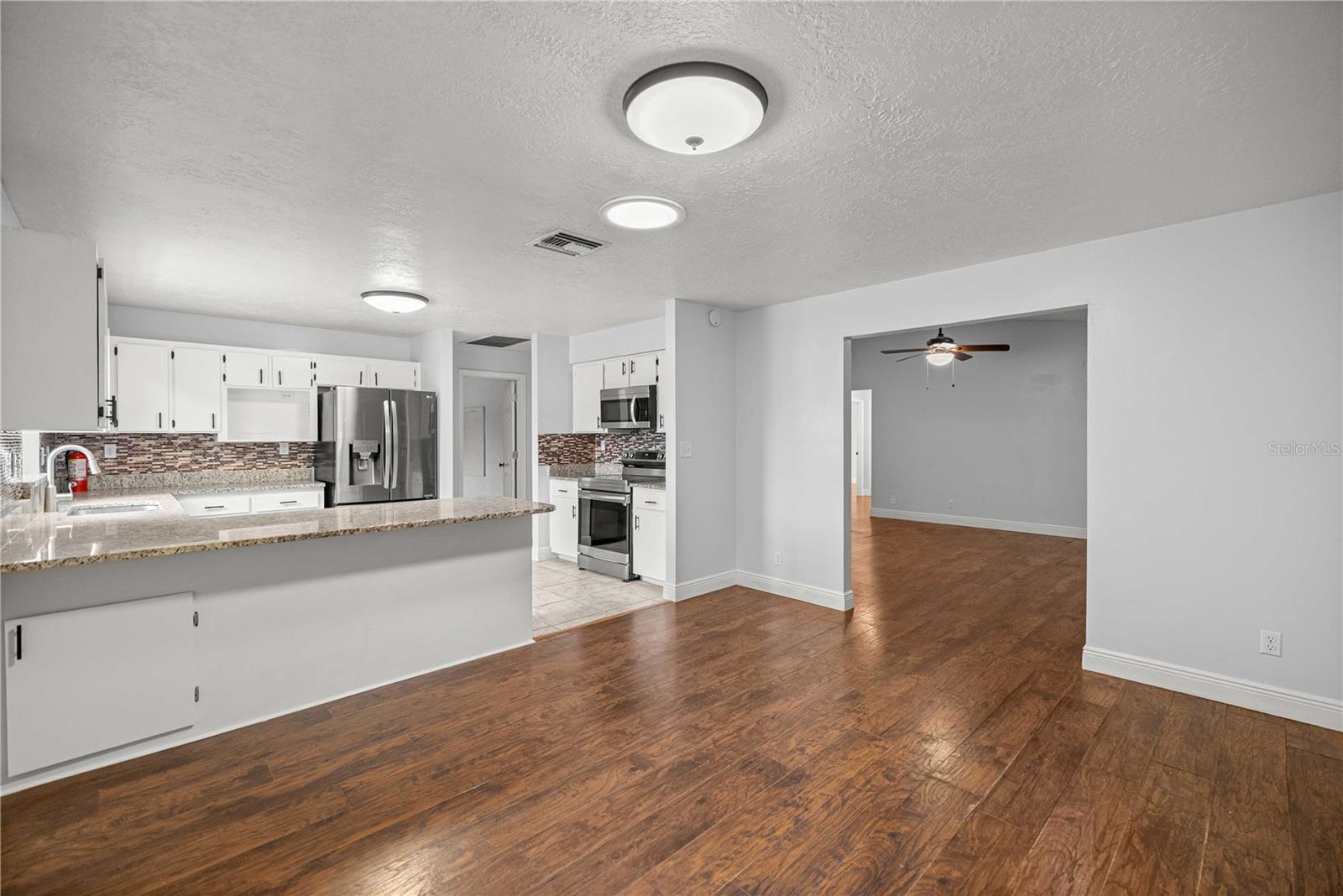 WOODS & MEADOWS ESTATE - Residential