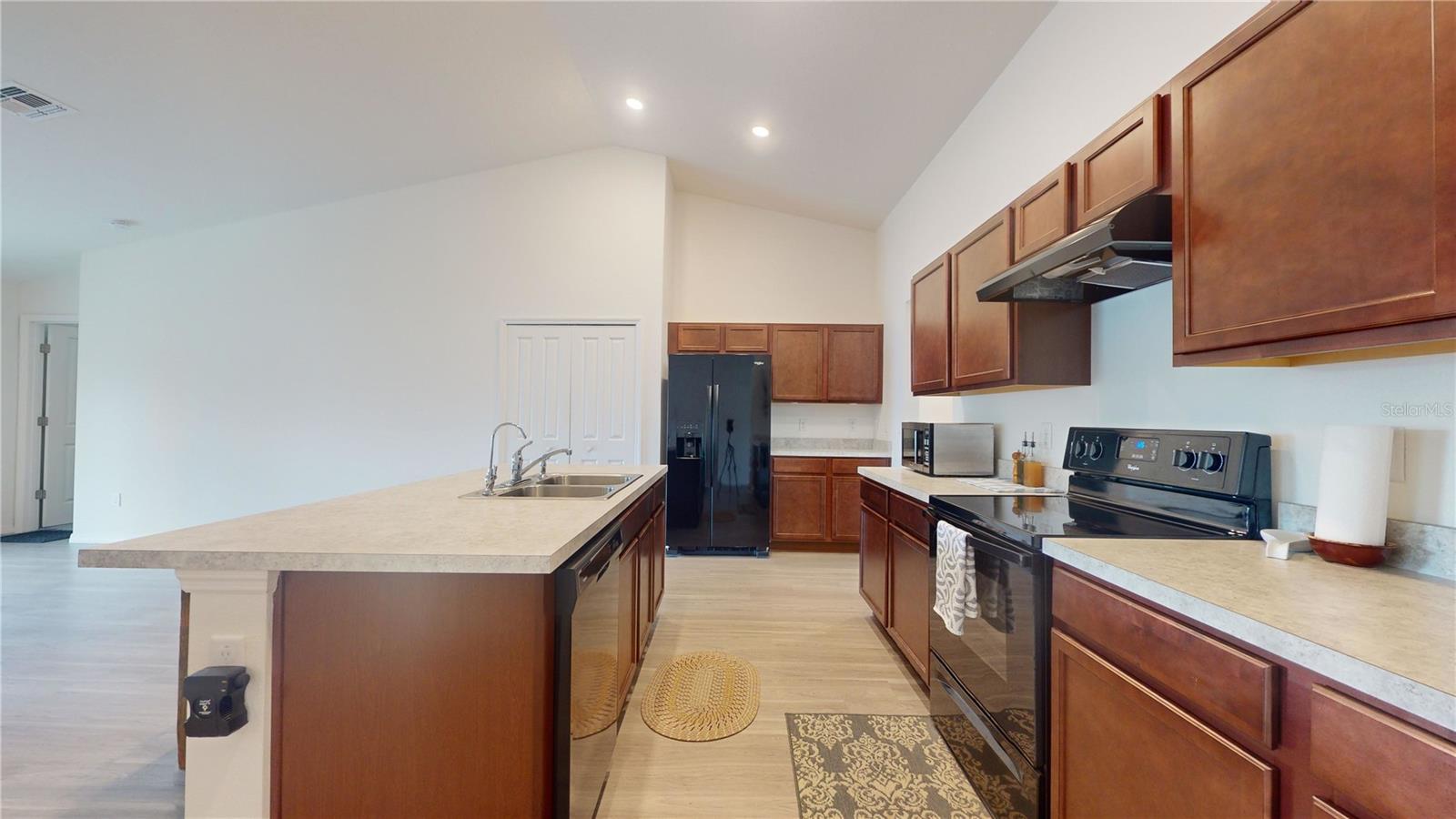 27 LEWISDALE LANE
