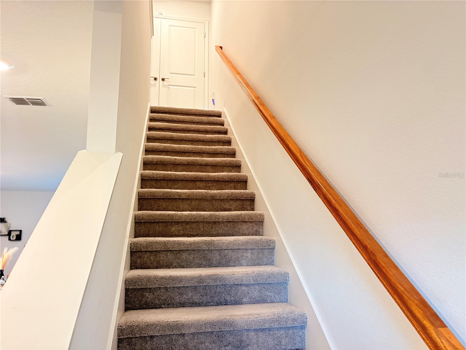 THE TOWNHOMES AT ANTHEM PARK - Residential Lease