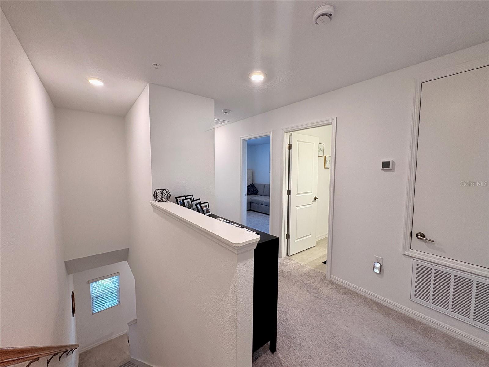 THE TOWNHOMES AT ANTHEM PARK - Residential Lease