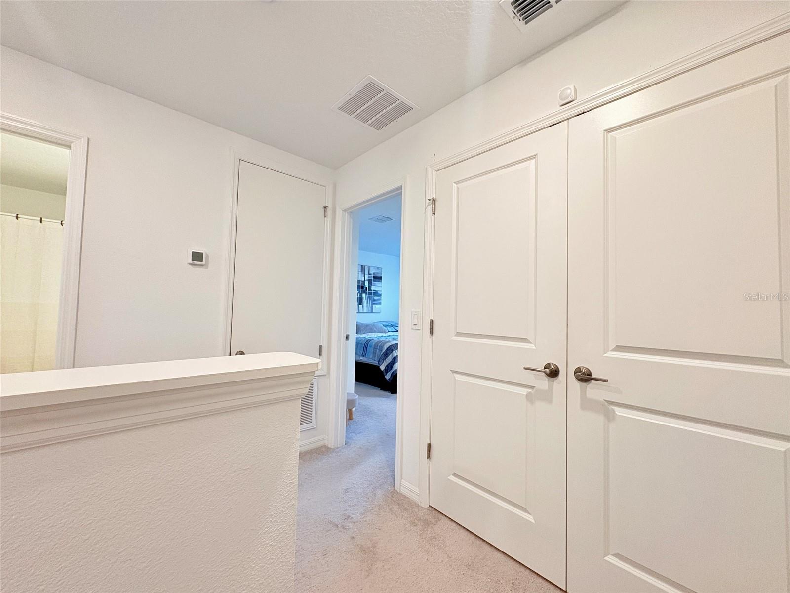 THE TOWNHOMES AT ANTHEM PARK - Residential Lease