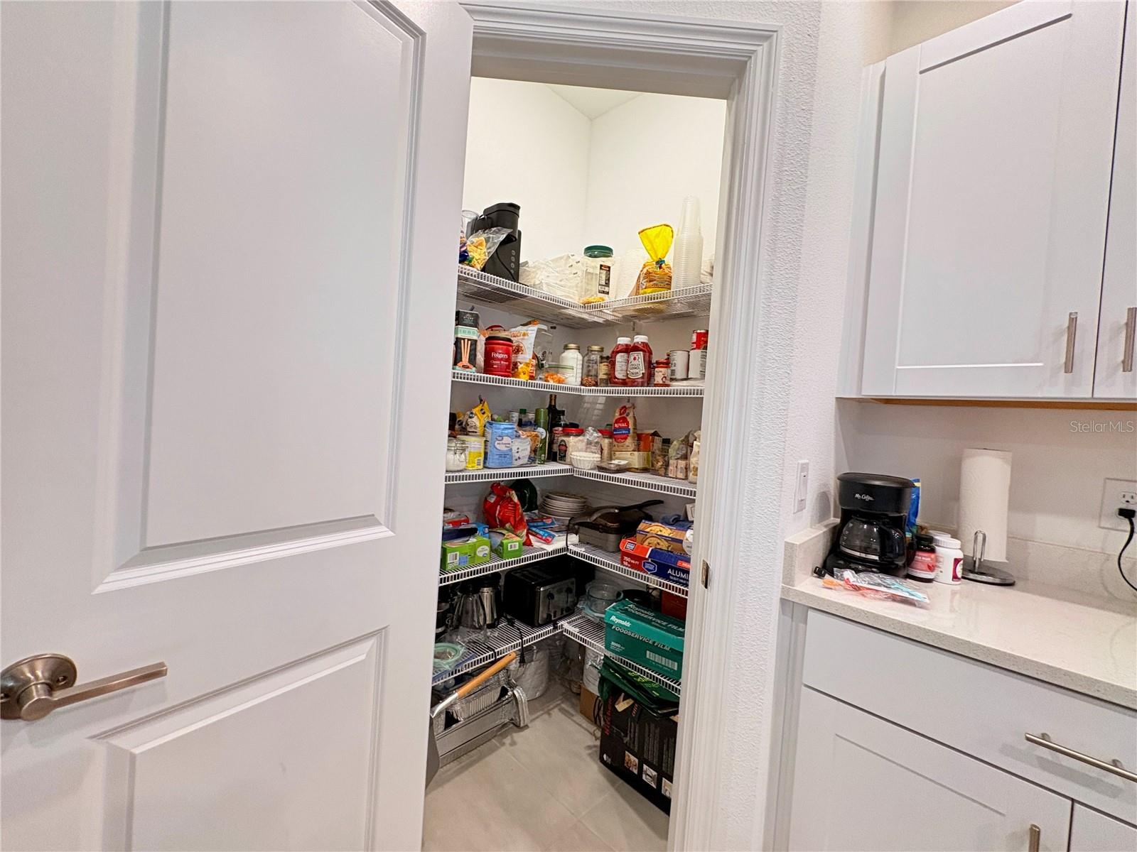 THE TOWNHOMES AT ANTHEM PARK - Residential Lease