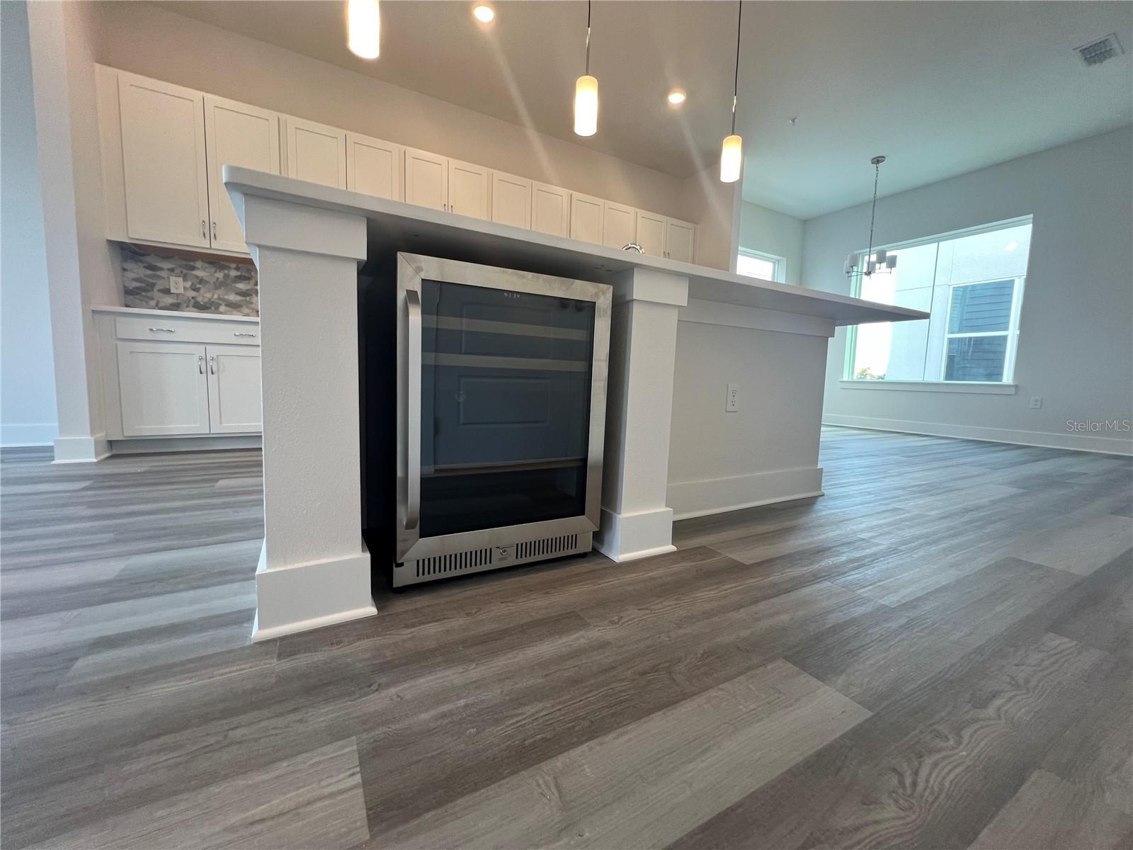 TOWNHOMES AT CITY PLACE - Residential Lease