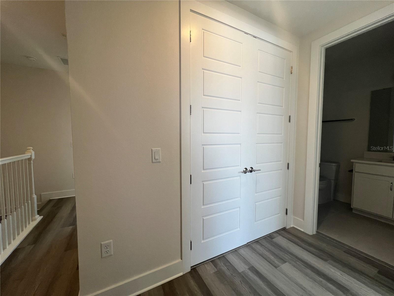 TOWNHOMES AT CITY PLACE - Residential Lease