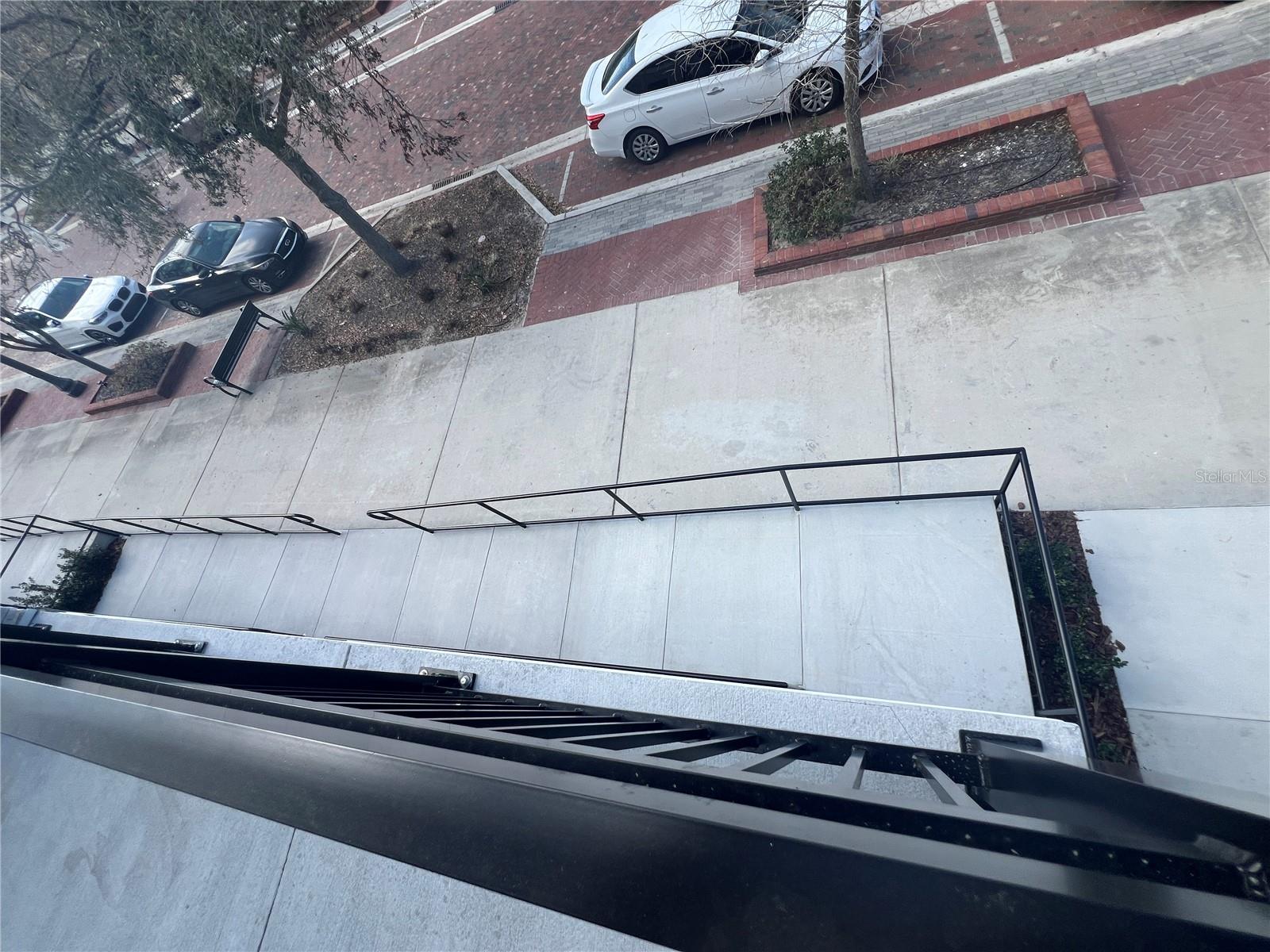 TOWNHOMES AT CITY PLACE - Residential Lease