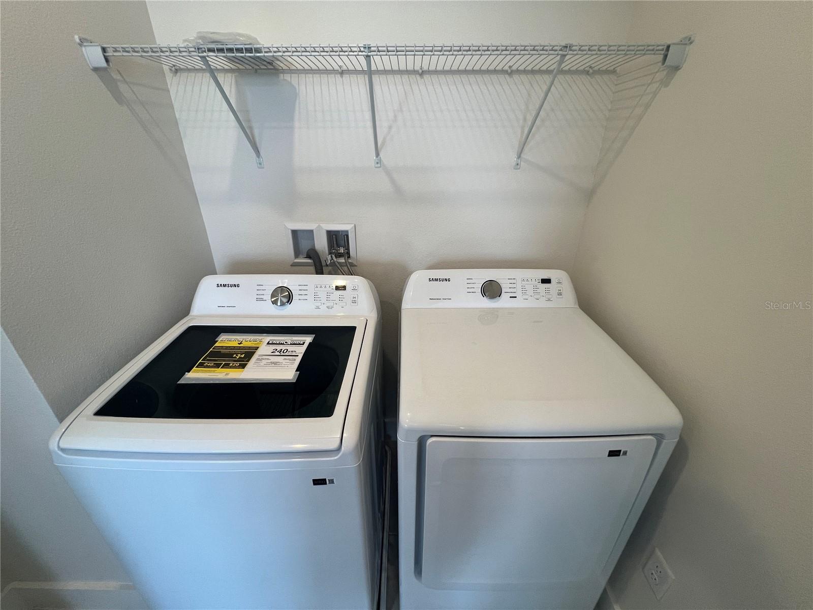 TOWNHOMES AT CITY PLACE - Residential Lease