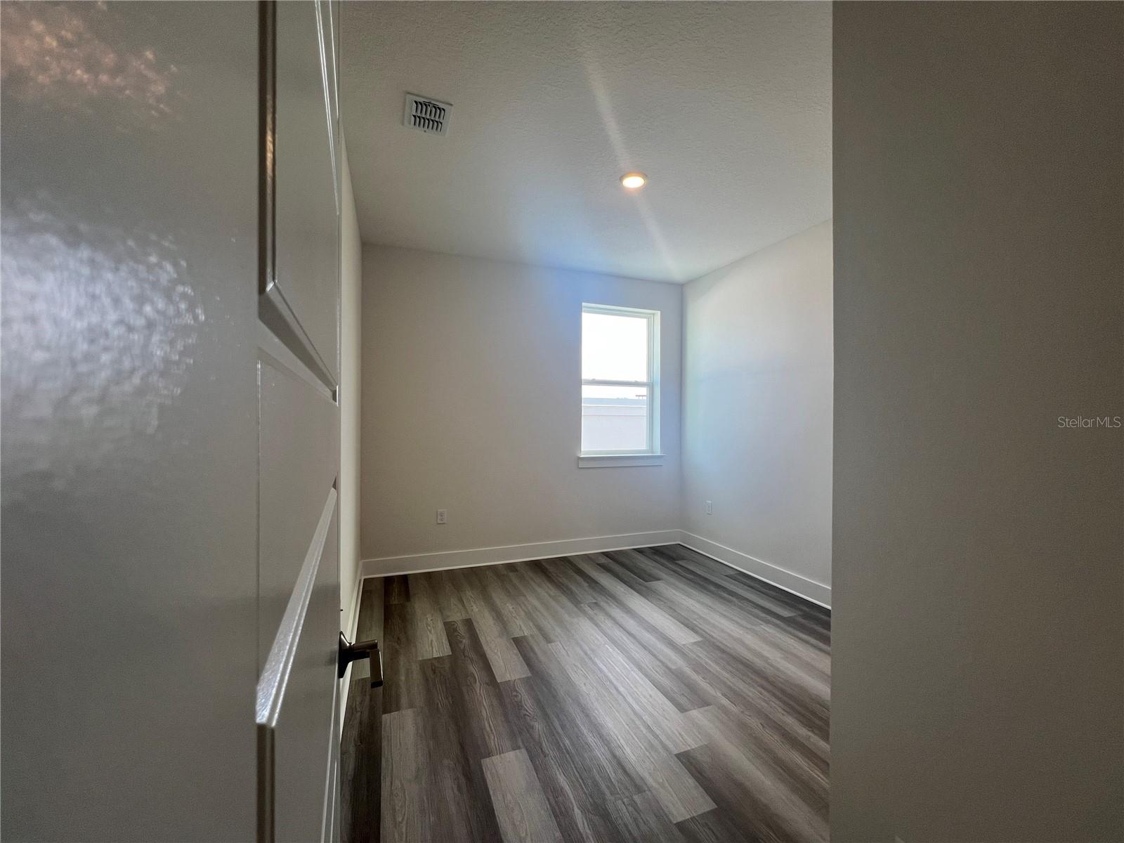 TOWNHOMES AT CITY PLACE - Residential Lease