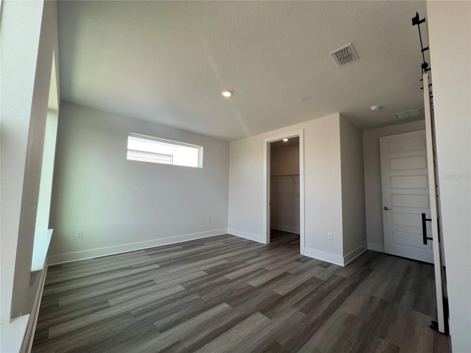 TOWNHOMES AT CITY PLACE - Residential Lease