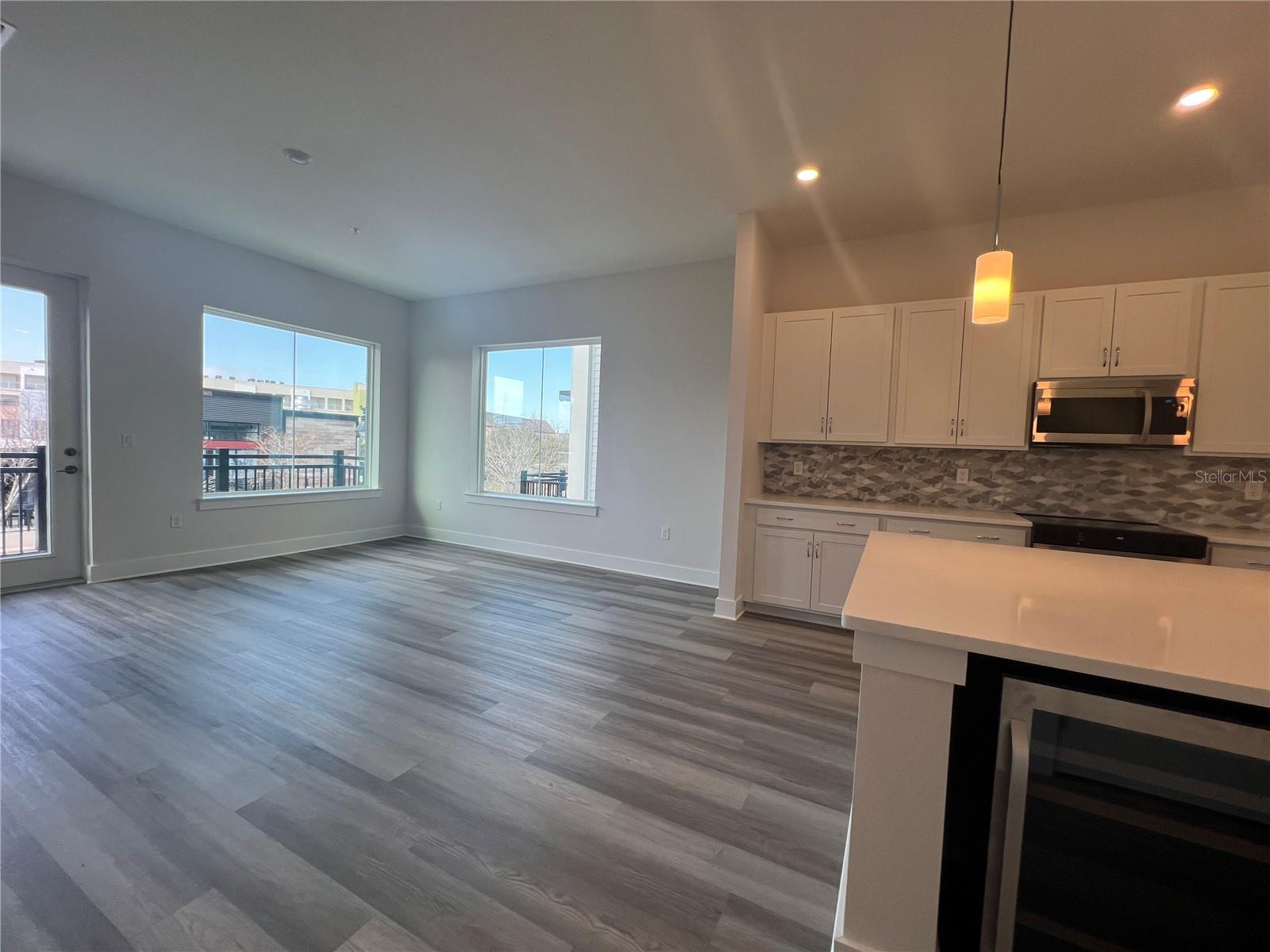 TOWNHOMES AT CITY PLACE - Residential Lease