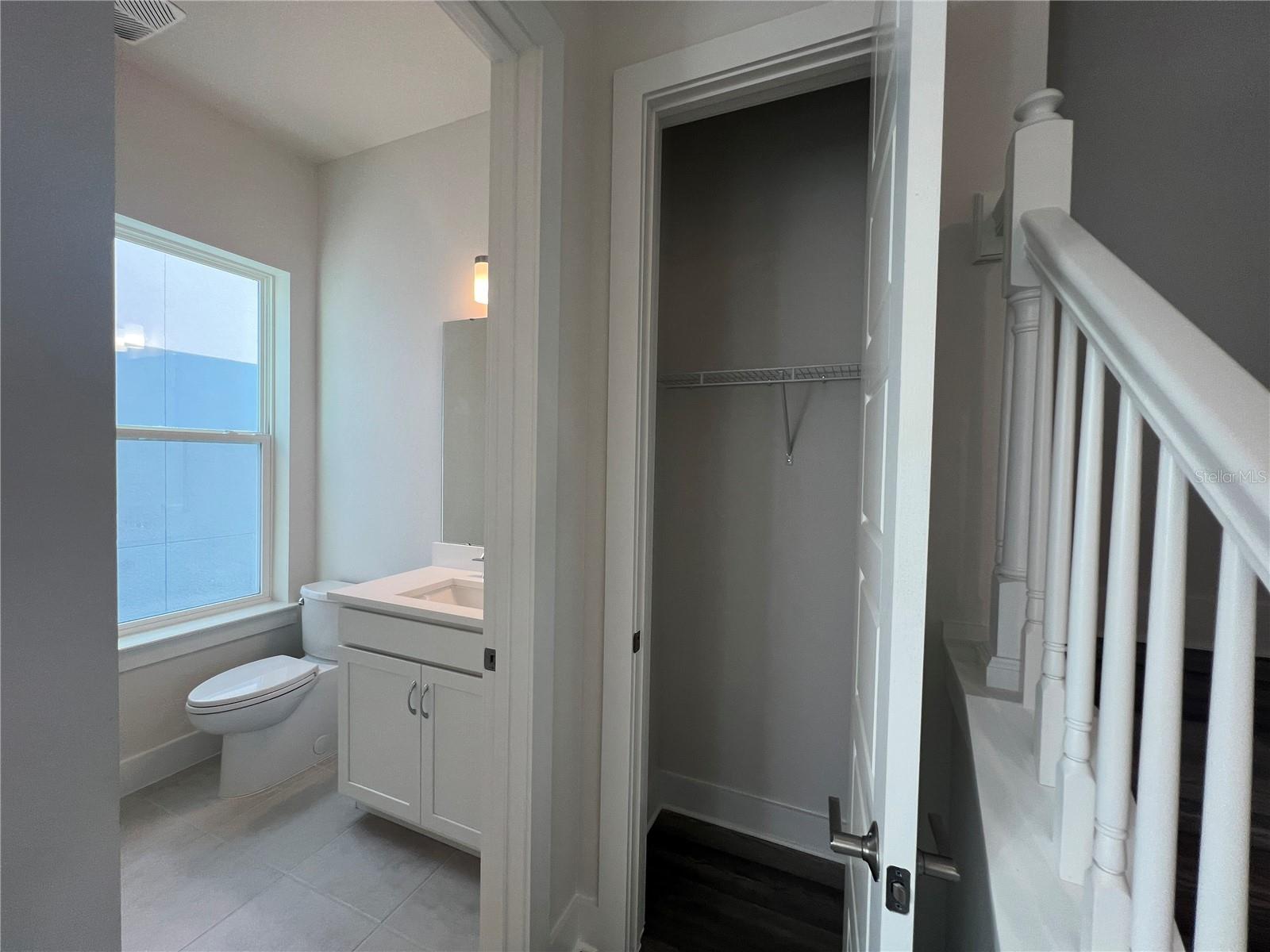 TOWNHOMES AT CITY PLACE - Residential Lease