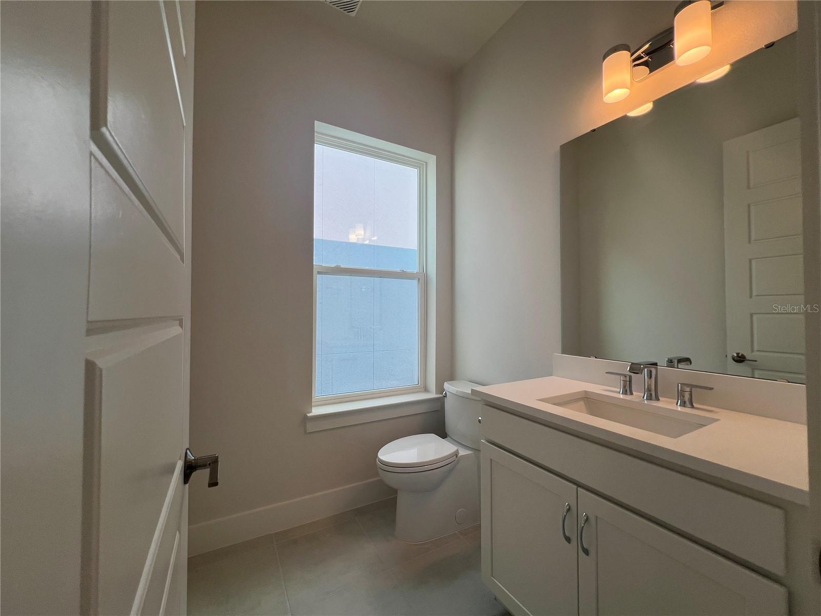 TOWNHOMES AT CITY PLACE - Residential Lease