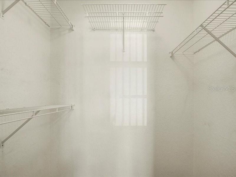 OAKVIEW - Residential