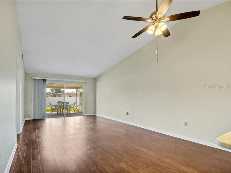 OAKVIEW - Residential