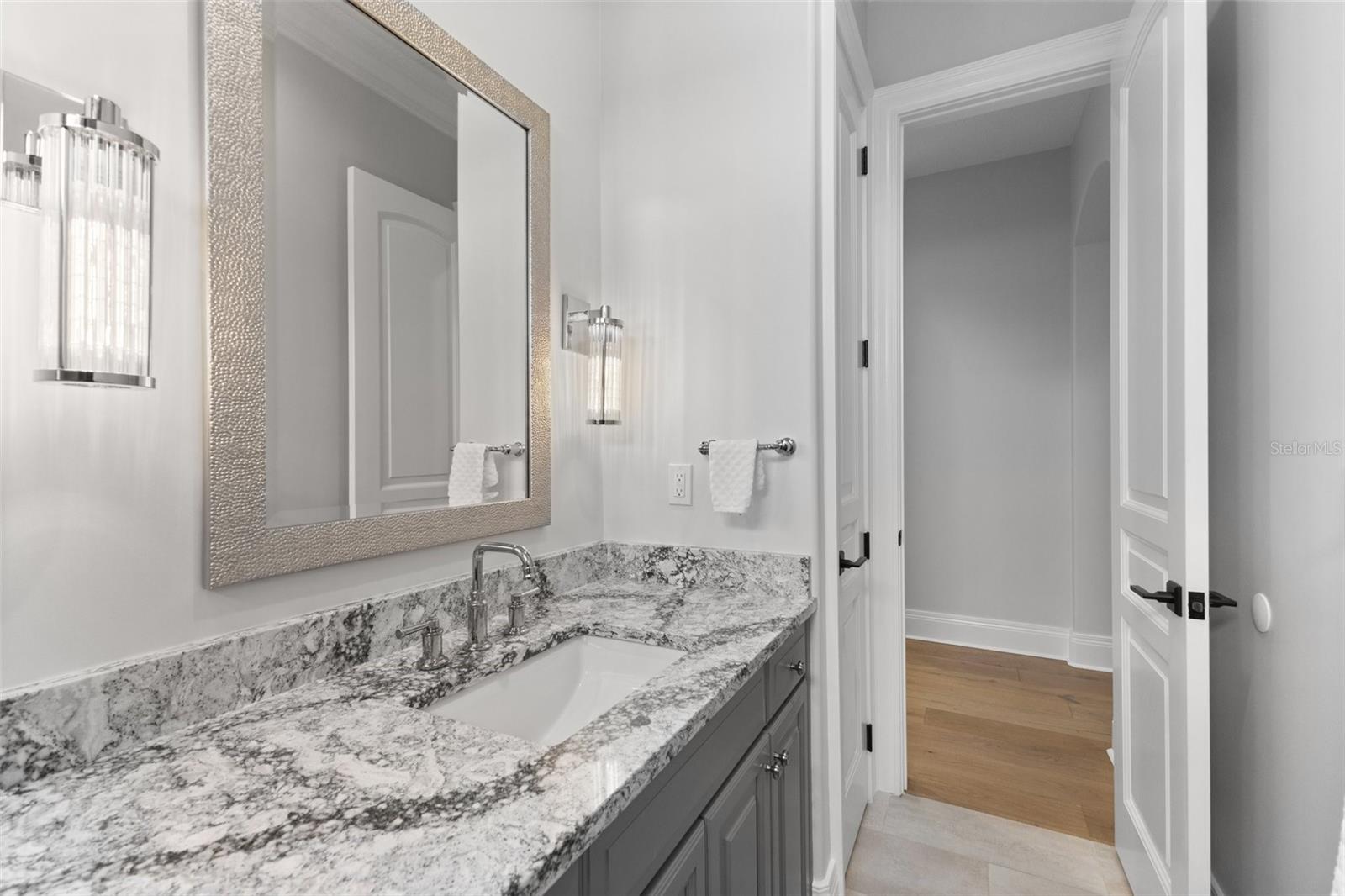 BAYSIDE SOUTH - Residential