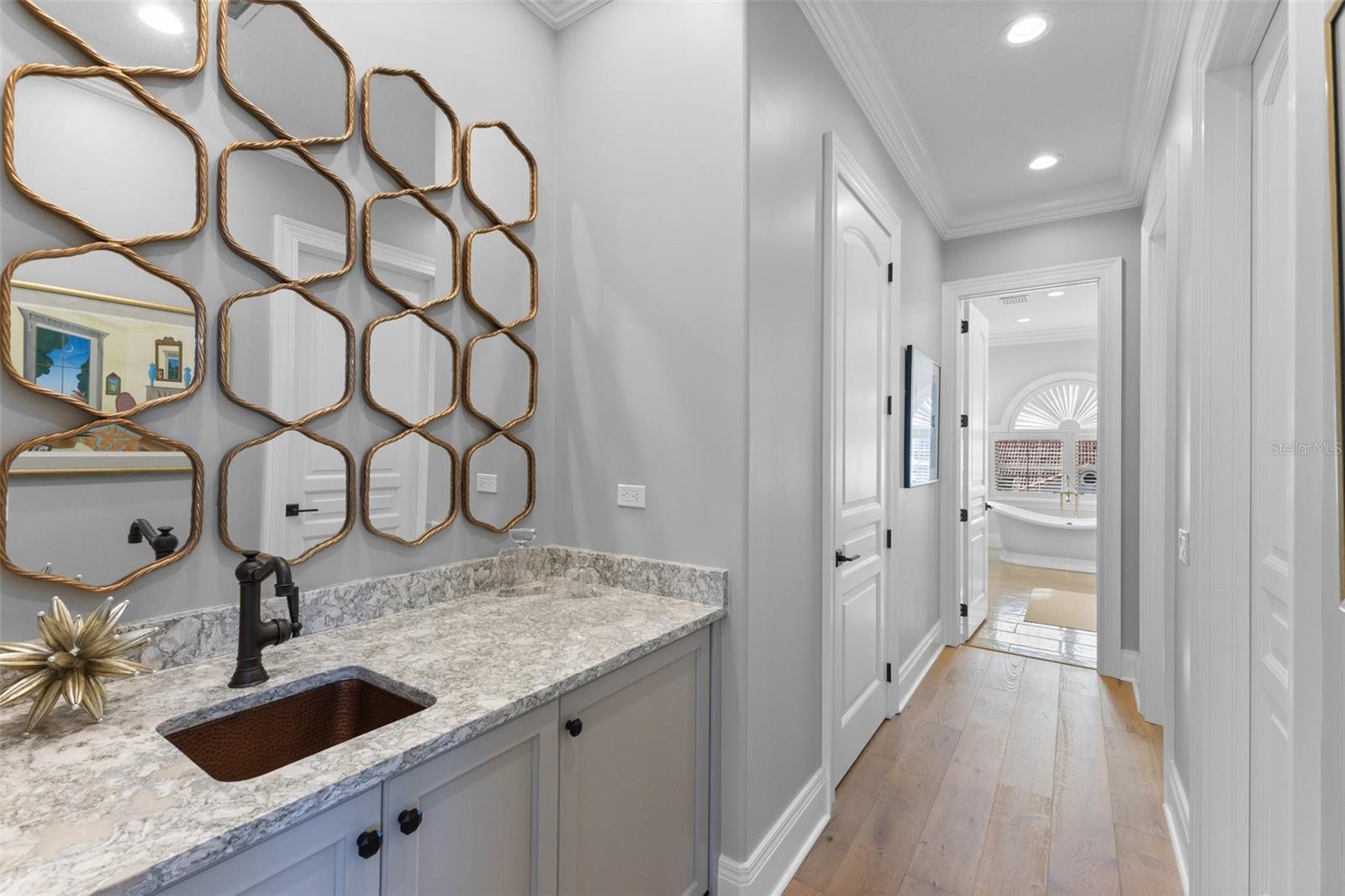 BAYSIDE SOUTH - Residential