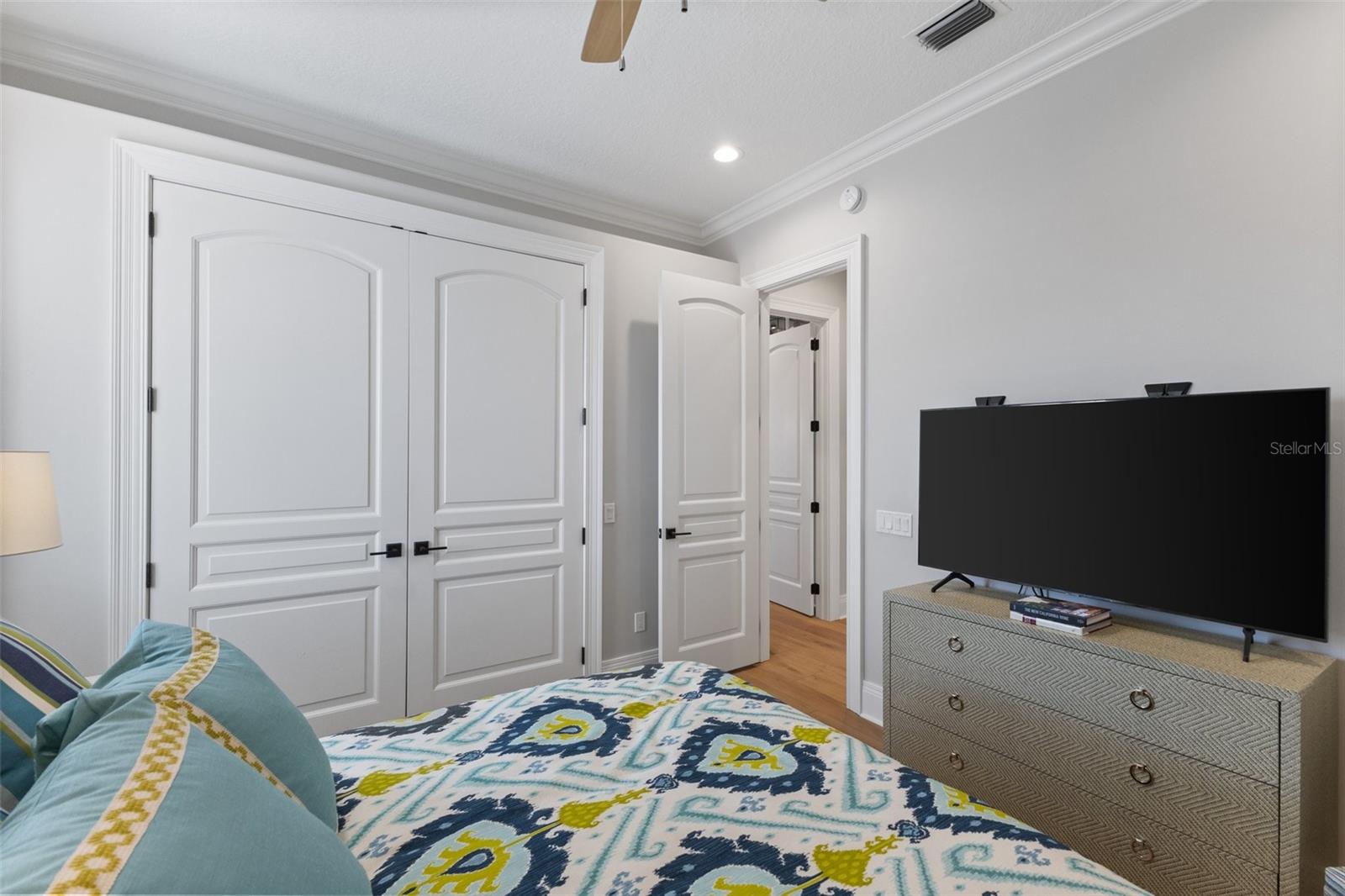 BAYSIDE SOUTH - Residential