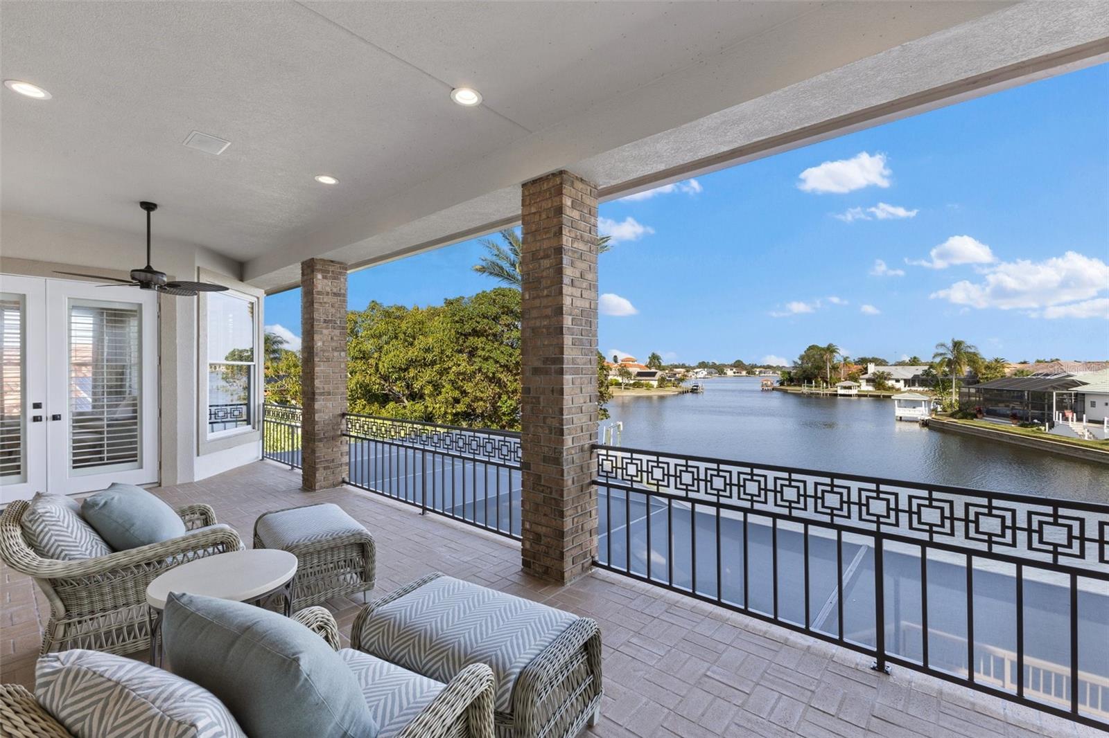 BAYSIDE SOUTH - Residential