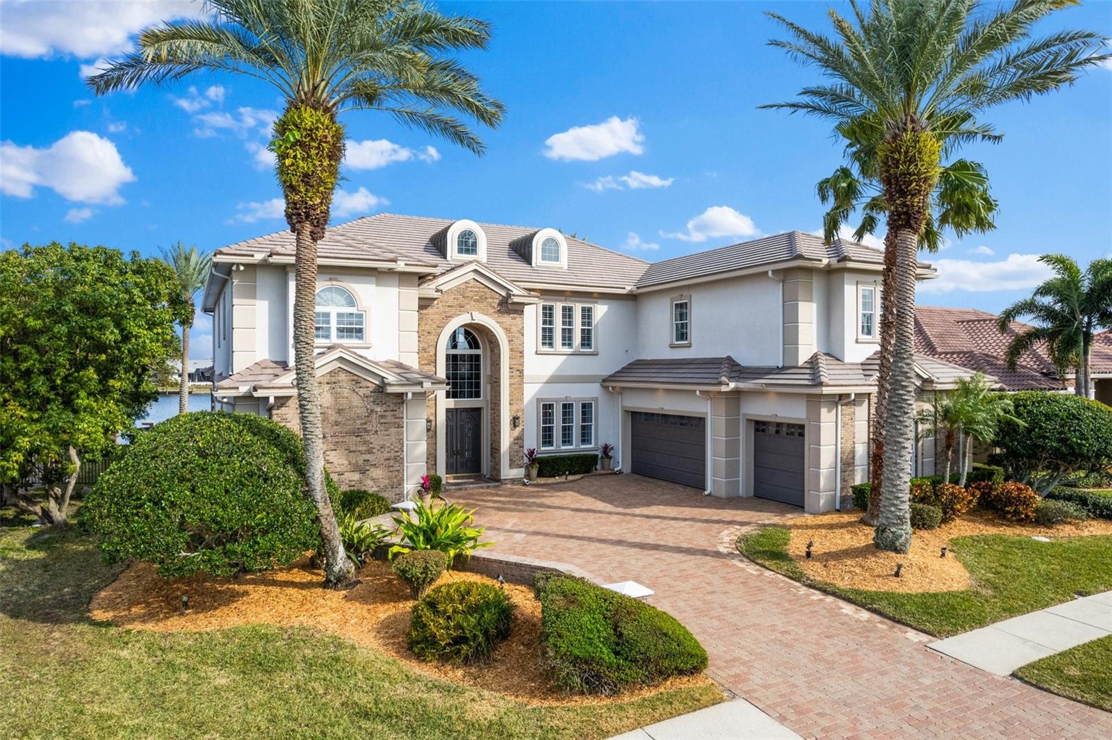 BAYSIDE SOUTH - Residential