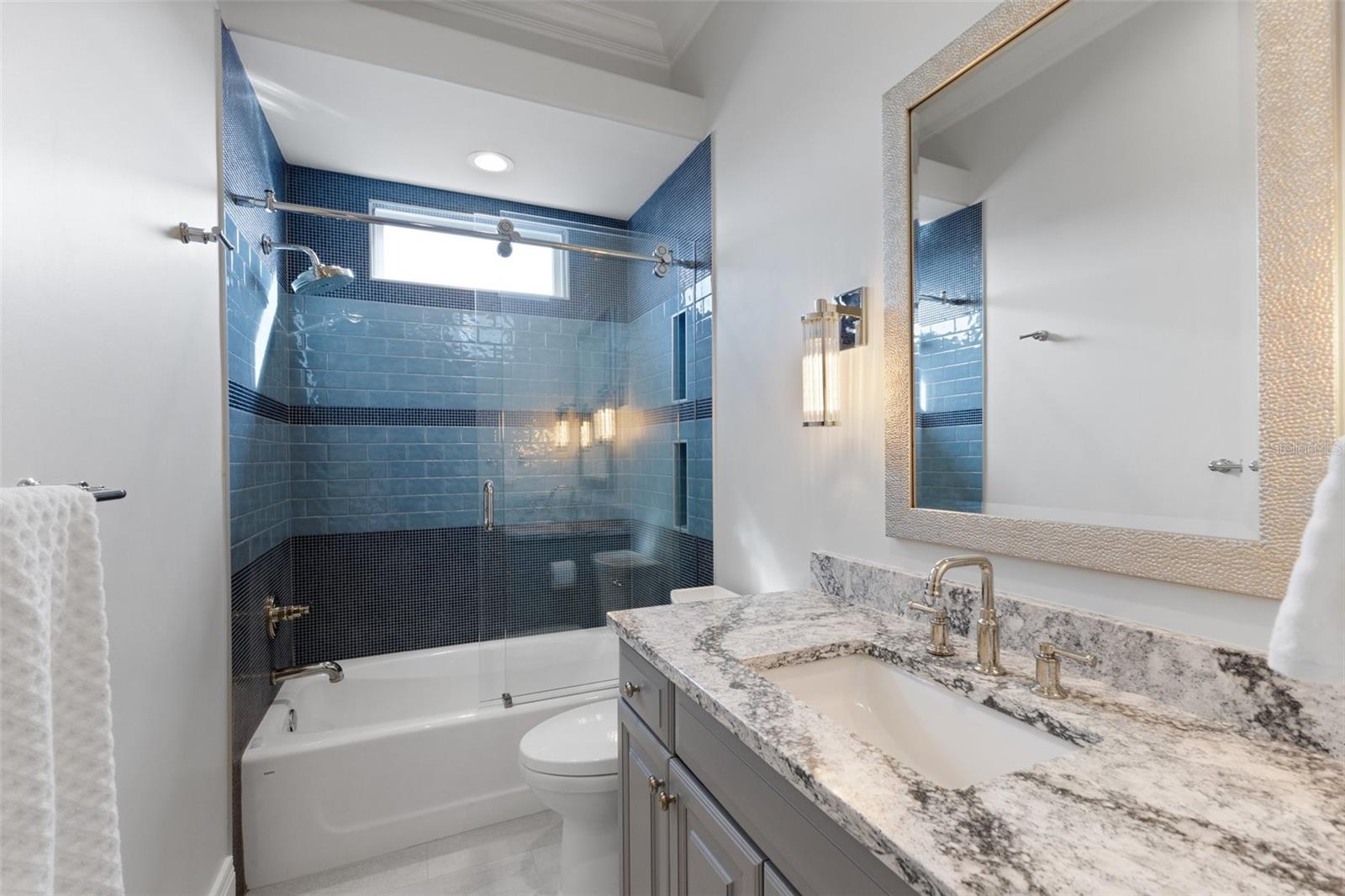 BAYSIDE SOUTH - Residential