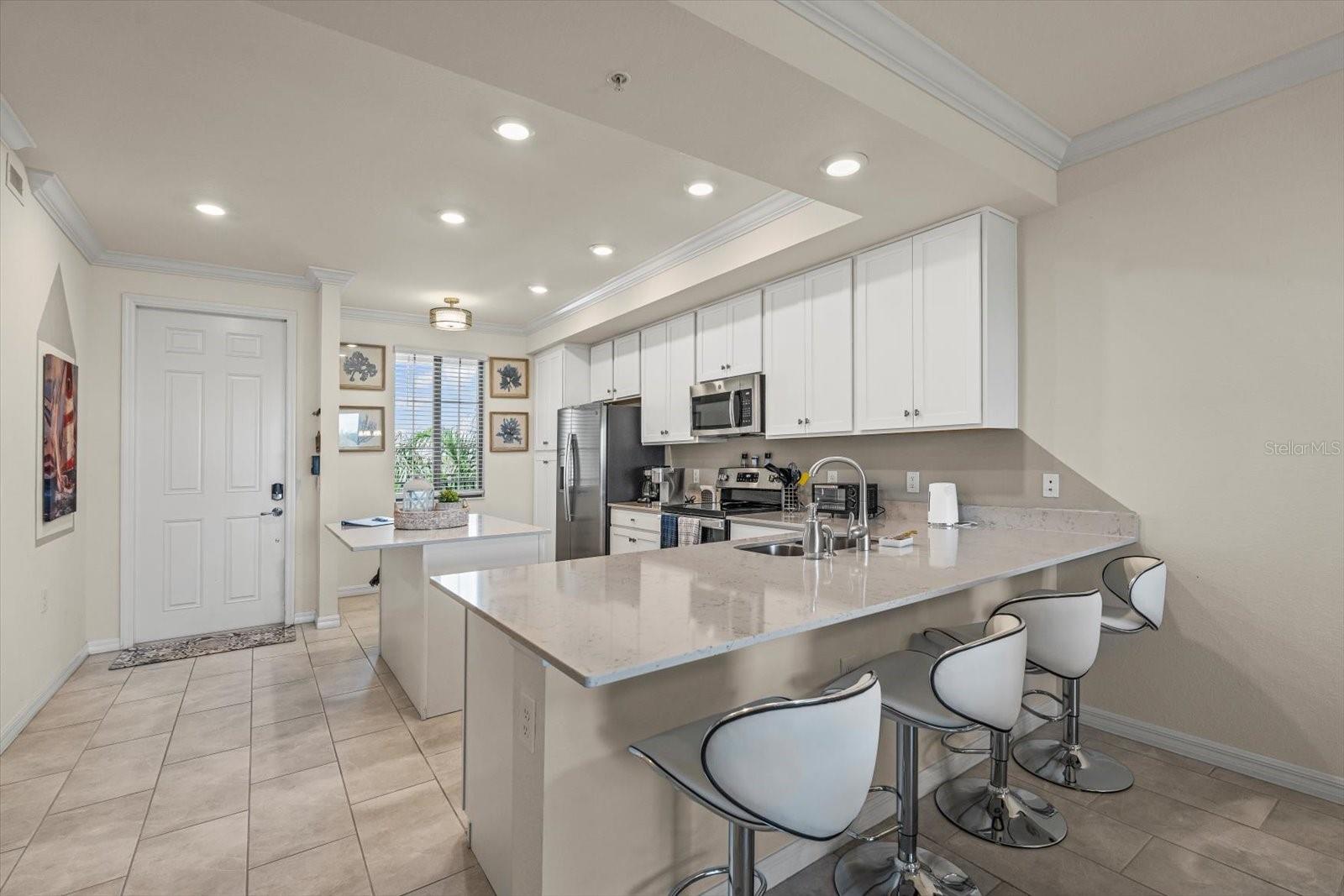 LAKEWOOD NATIONAL - Residential Lease