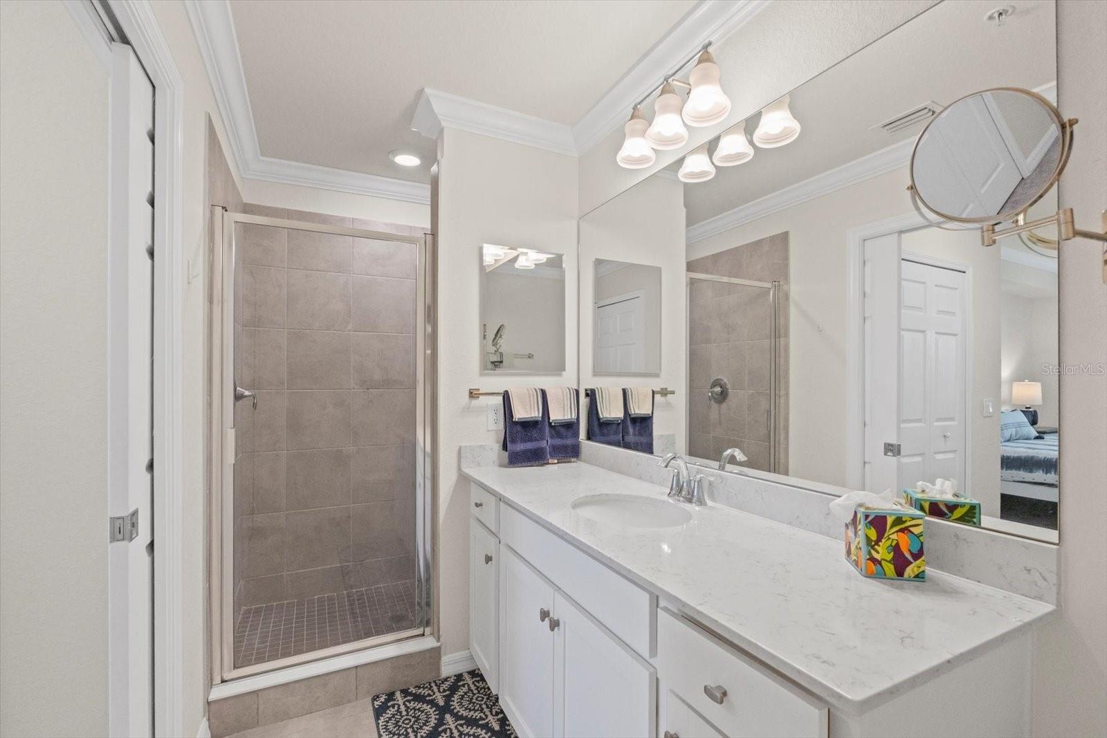 LAKEWOOD NATIONAL - Residential Lease