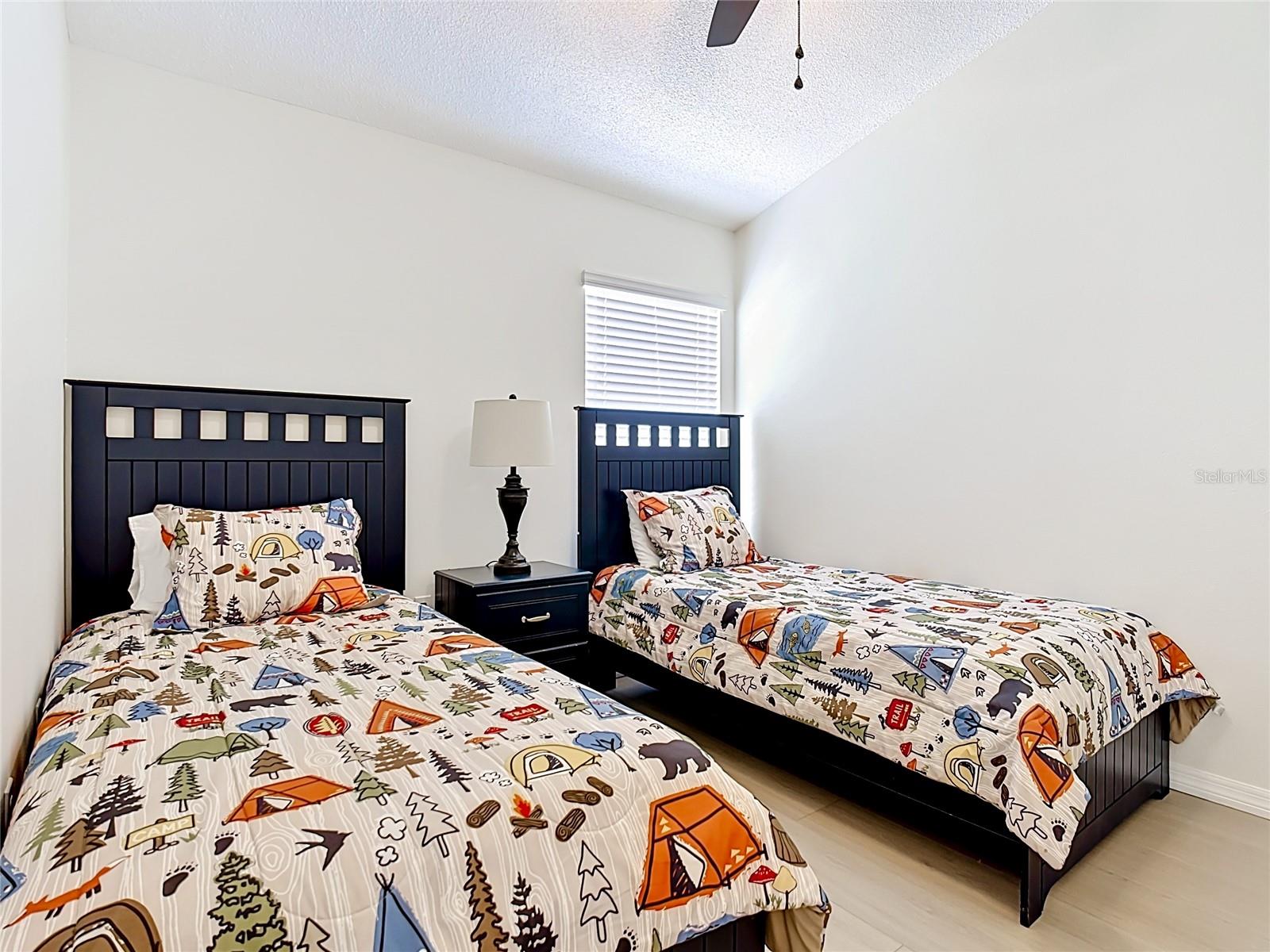 ROLLING HILLS ESTATES UNIT 1 AT FORMOSA - Residential