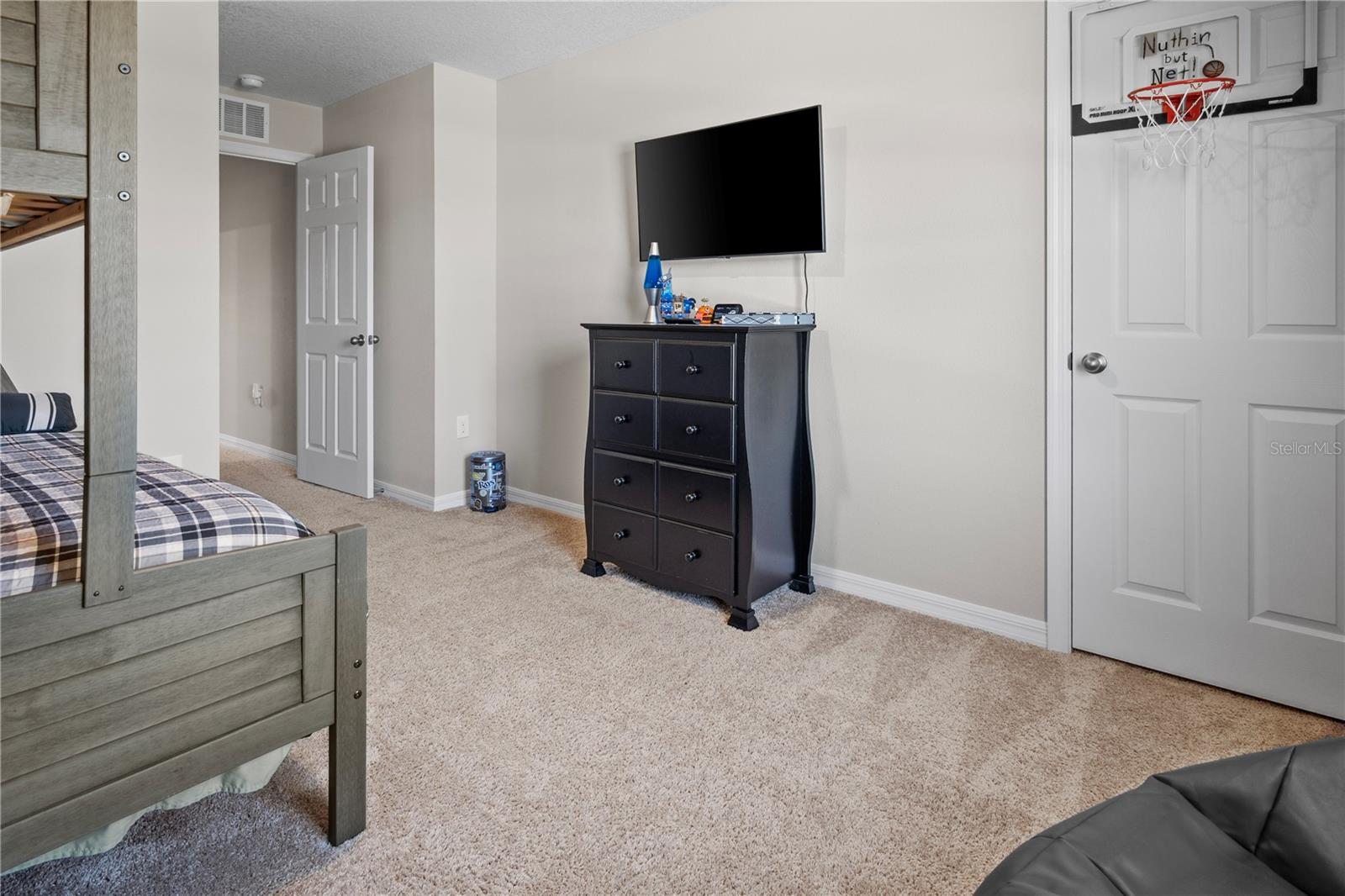 HAWKSTONE - Residential