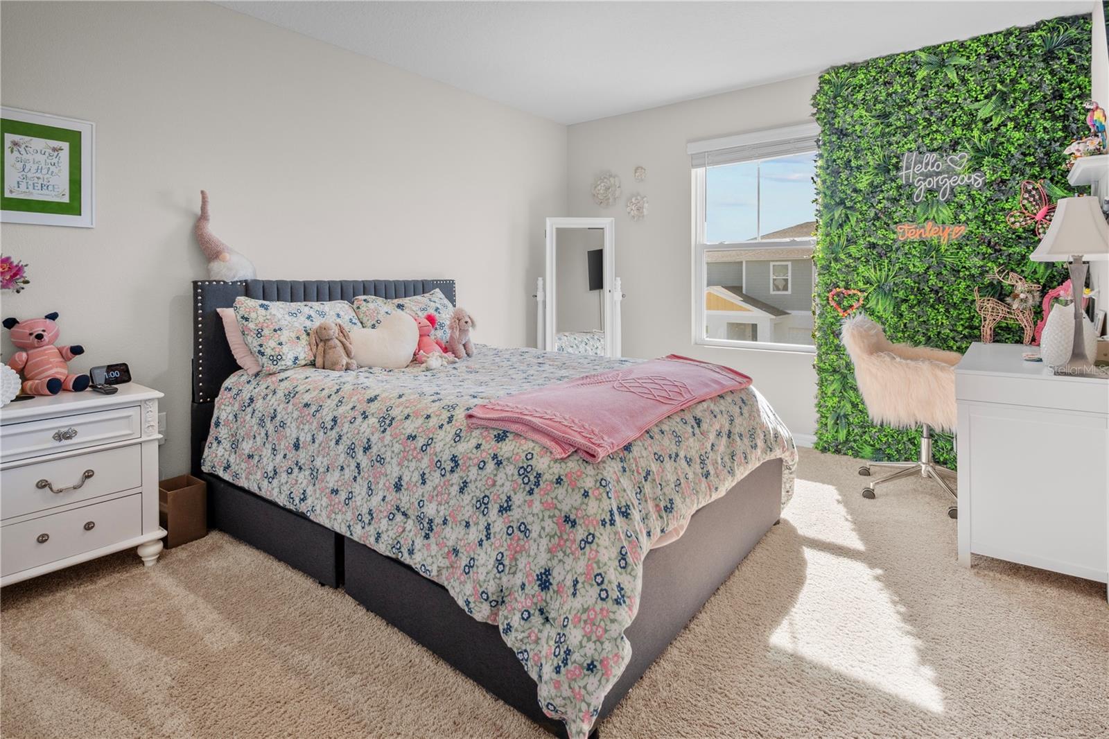 HAWKSTONE - Residential