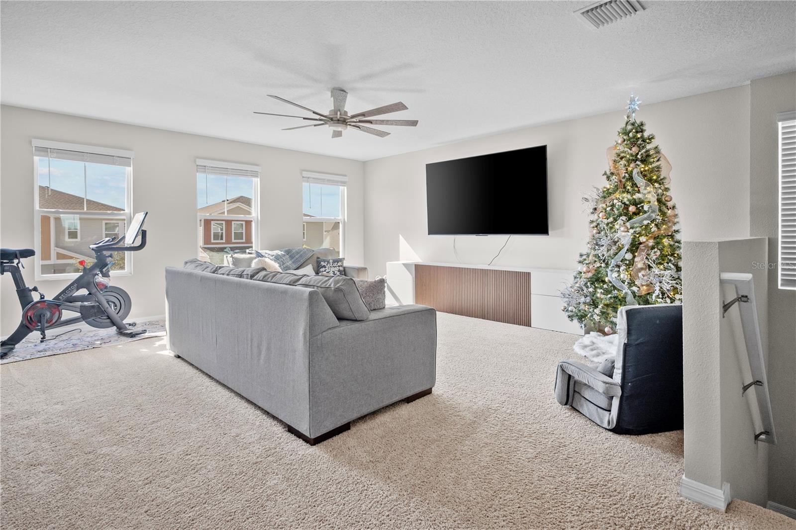 HAWKSTONE - Residential