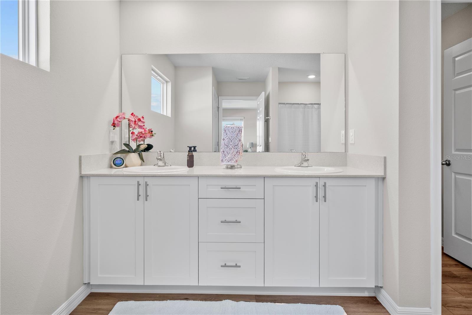 HAWKSTONE - Residential