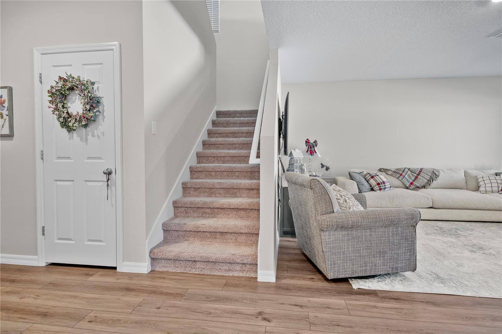 HAWKSTONE - Residential