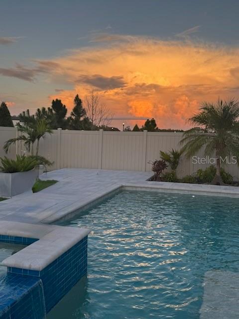 HAWKSTONE - Residential