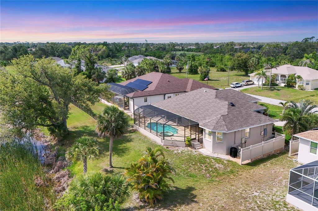 Photo of 39 Pine Valley Court, Rotonda West, FL 33947 (MLS # D6142803)