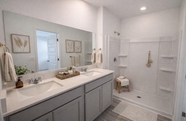 LAKE DEER ESTATES - Residential Lease