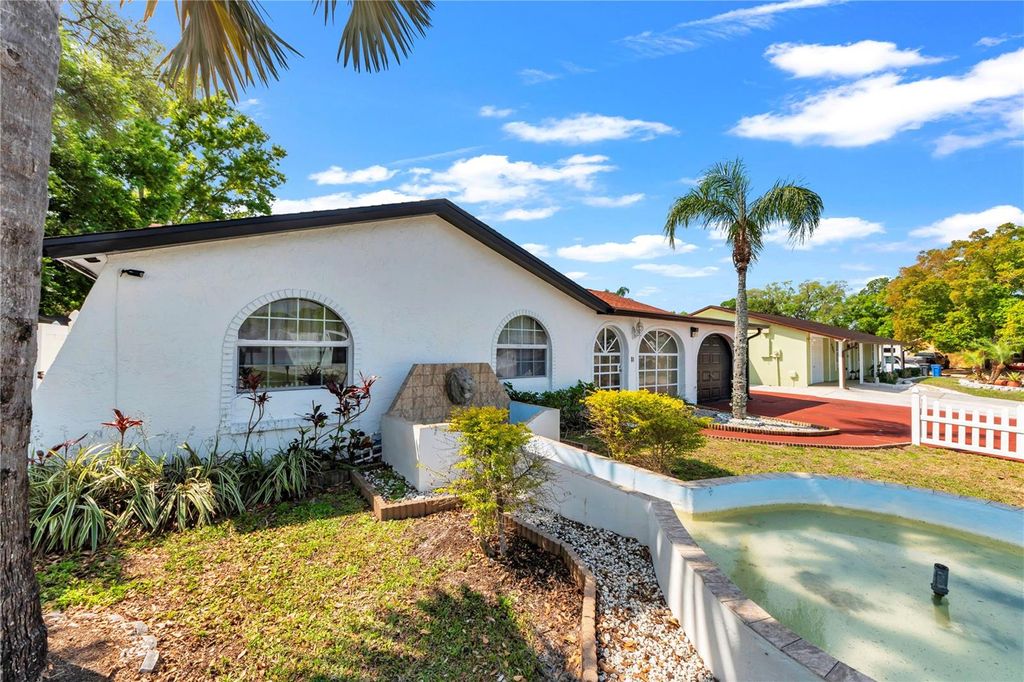 Photo of 9043 Hickory Circle, Tampa, FL 33615 (MLS # TB8492987)