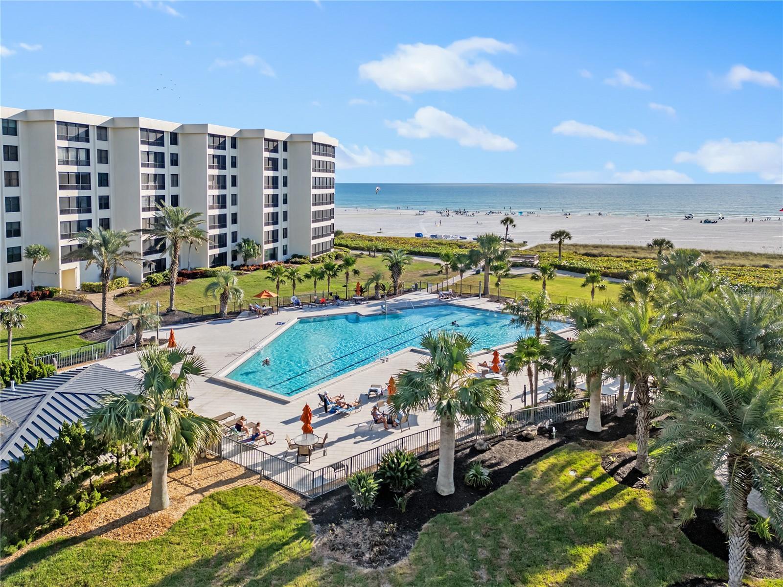 GULF & BAY CLUB PH 5 - Residential