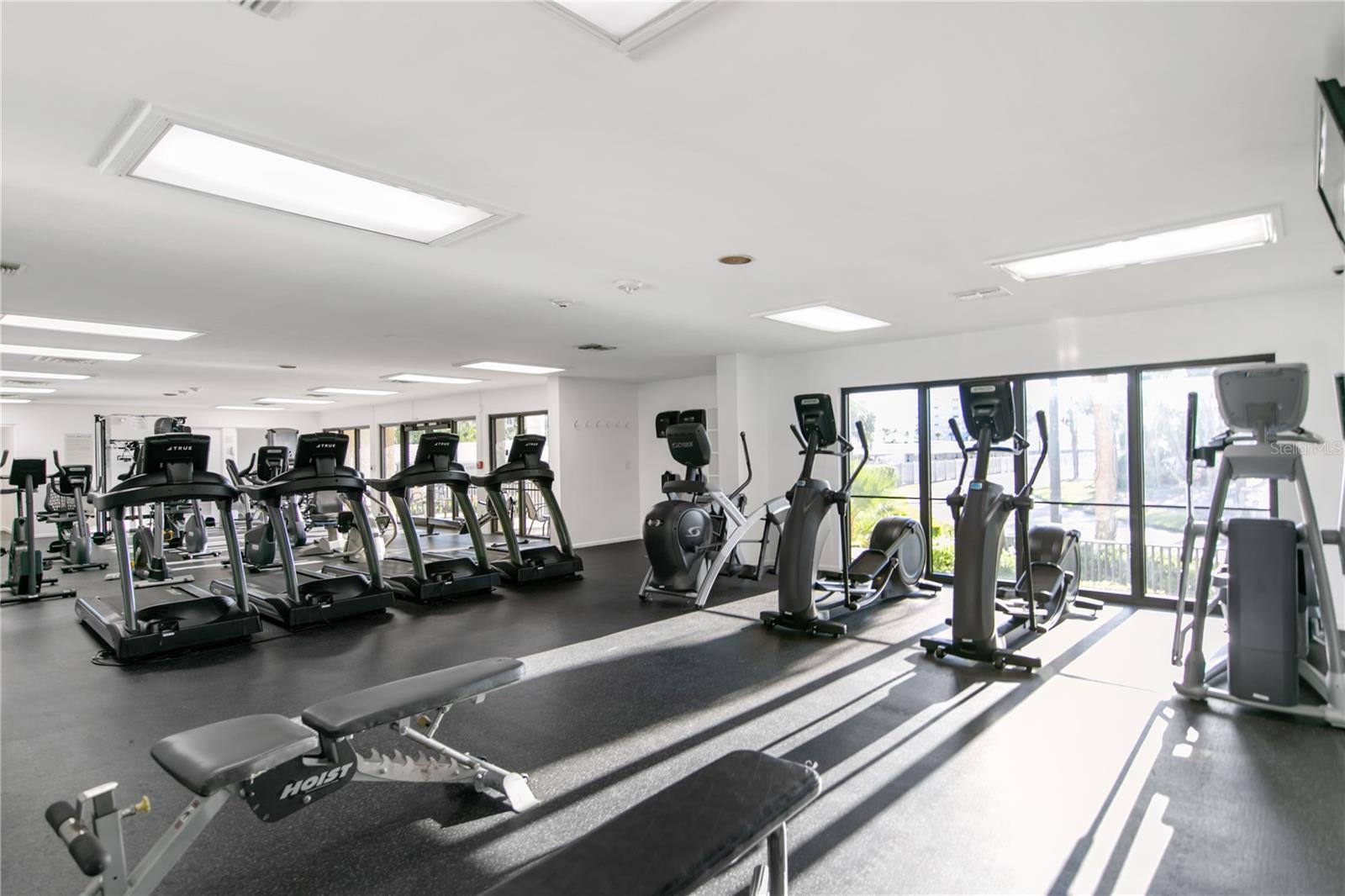 GULF & BAY CLUB PH 5 - Residential