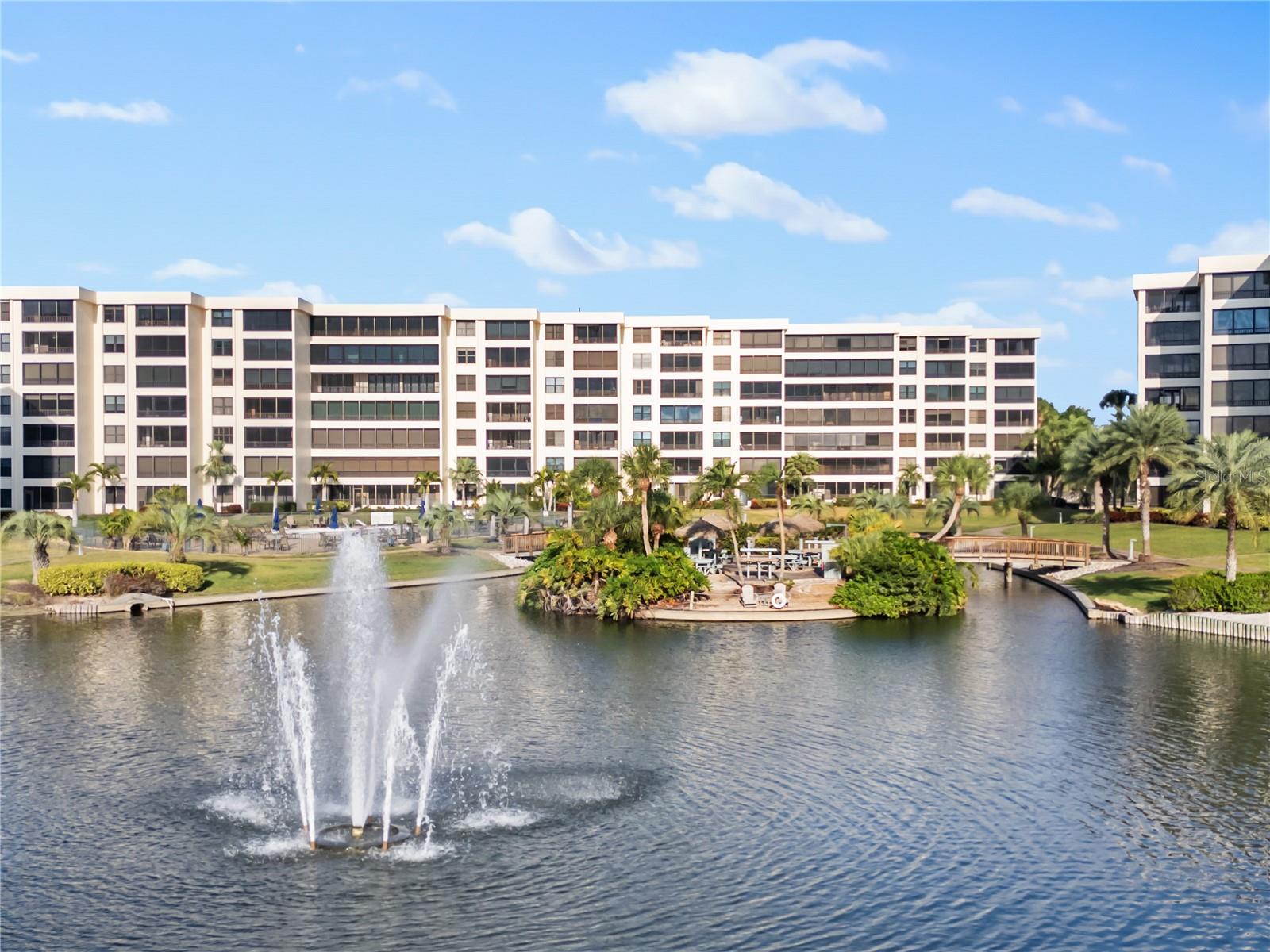 GULF & BAY CLUB PH 5 - Residential