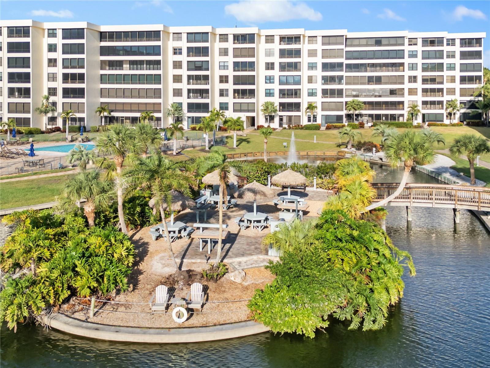 GULF & BAY CLUB PH 5 - Residential