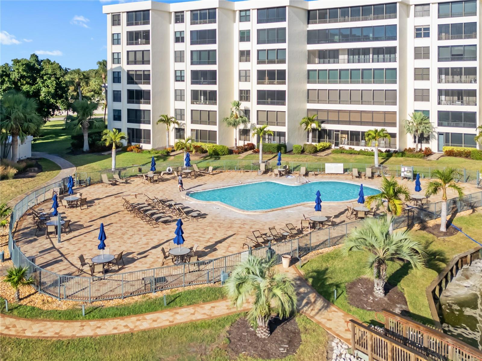 GULF & BAY CLUB PH 5 - Residential